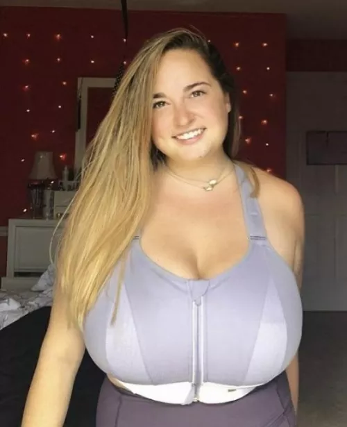 Industrial sports bra by Lonkane