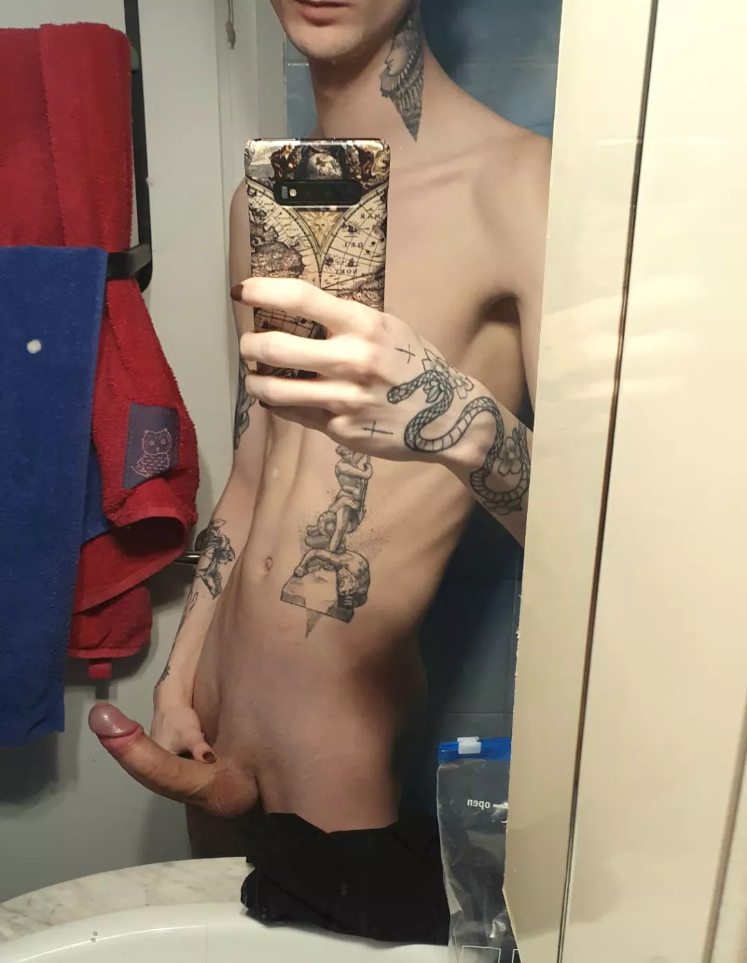 Inked bottoms are underrated 🥺 posted by Inked_Twink