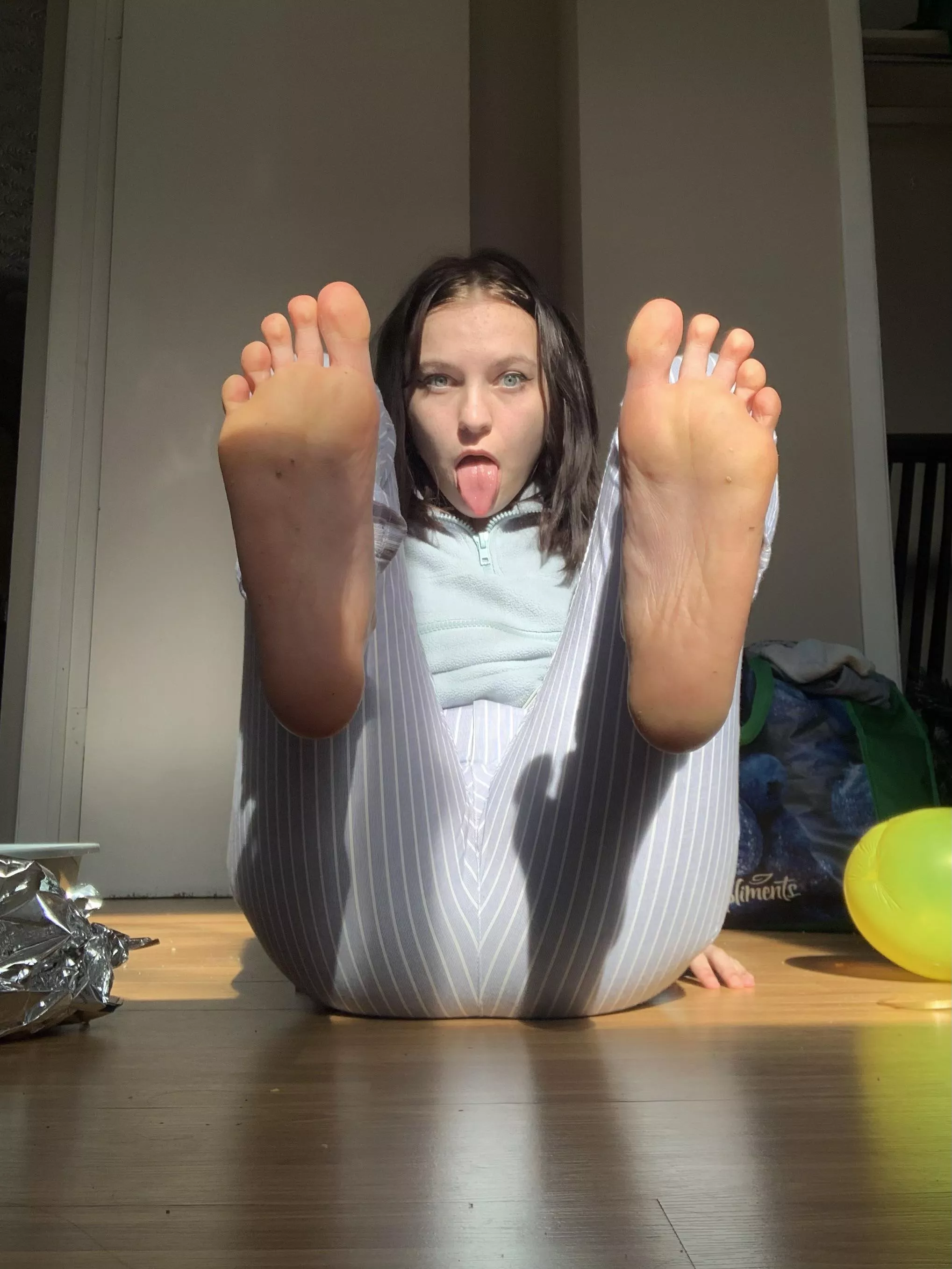 Insta @ cumslxt02.backup posted by Karleebabyxo