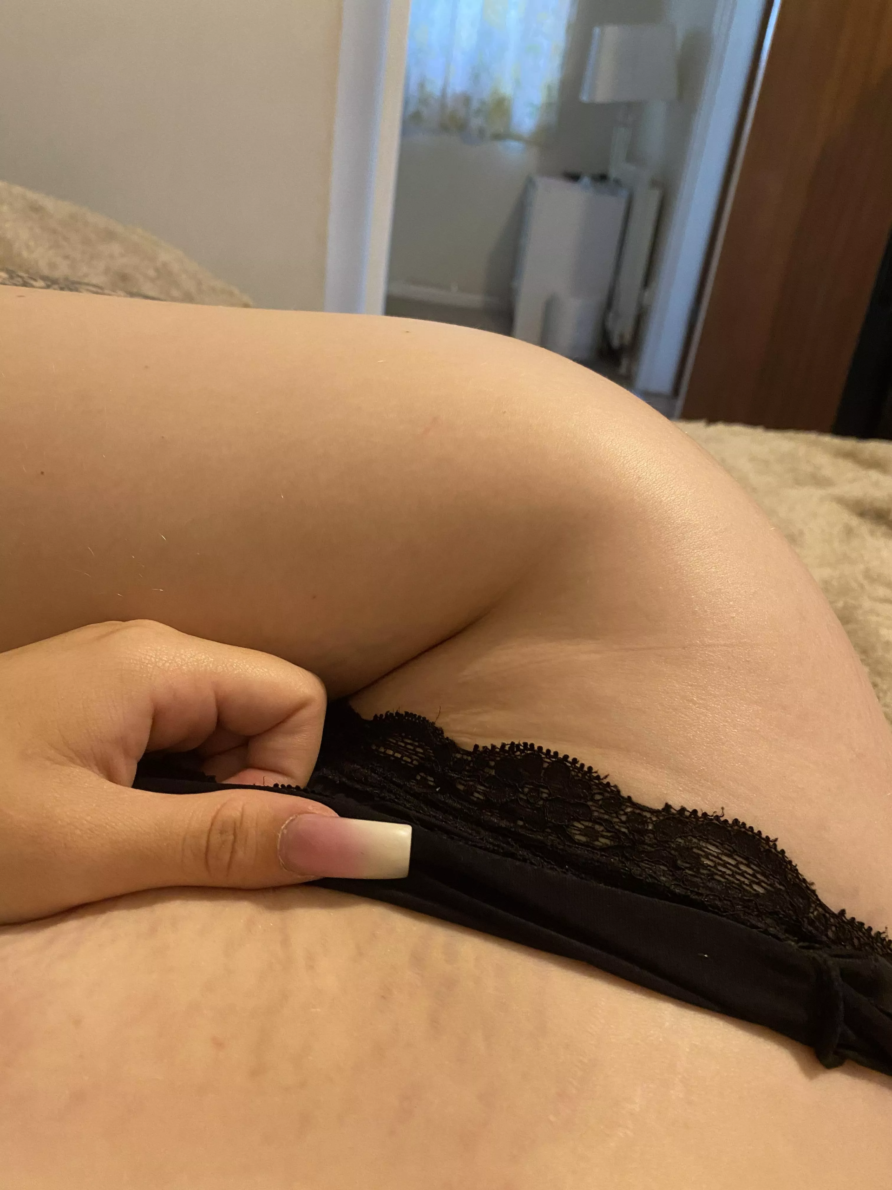 INSTANT BONER PIC 🍆 posted by Ok-Manager-6066