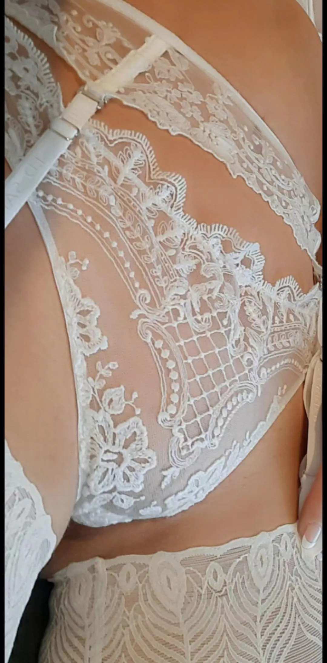 🤍 intricate [F] 🤍 posted by cumandplay_