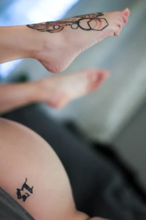 Introducing my feet to the internet by Wild_Love_Child