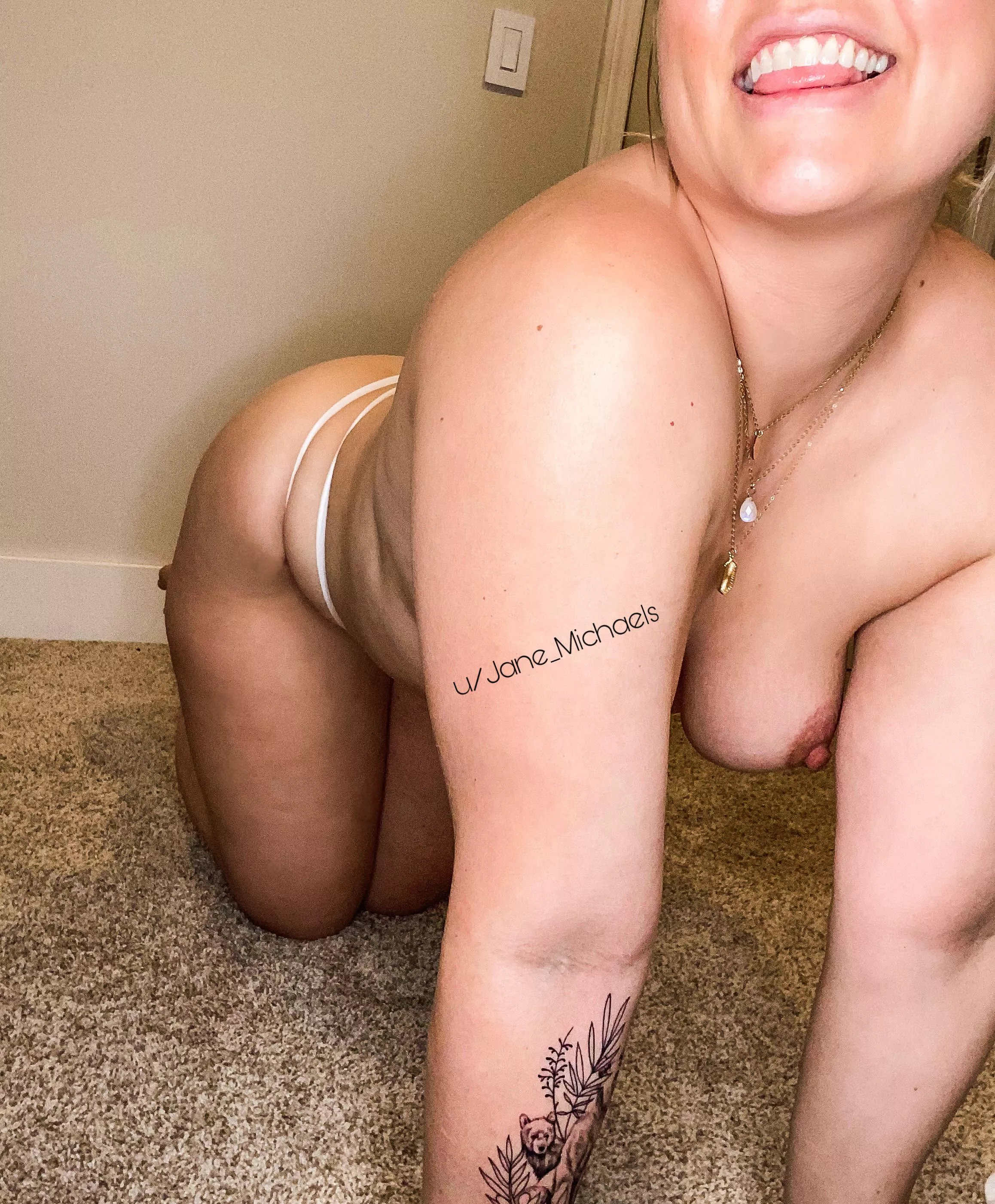 Irish you were behind me right now… posted by Jane_Michaels