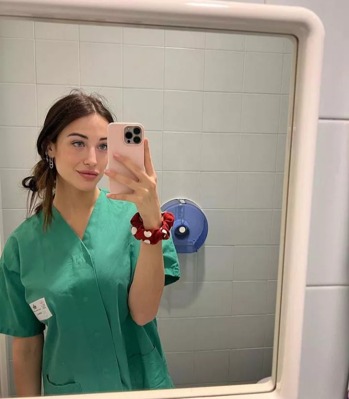 (IRTR) posted by Fantastic-Fondant-49