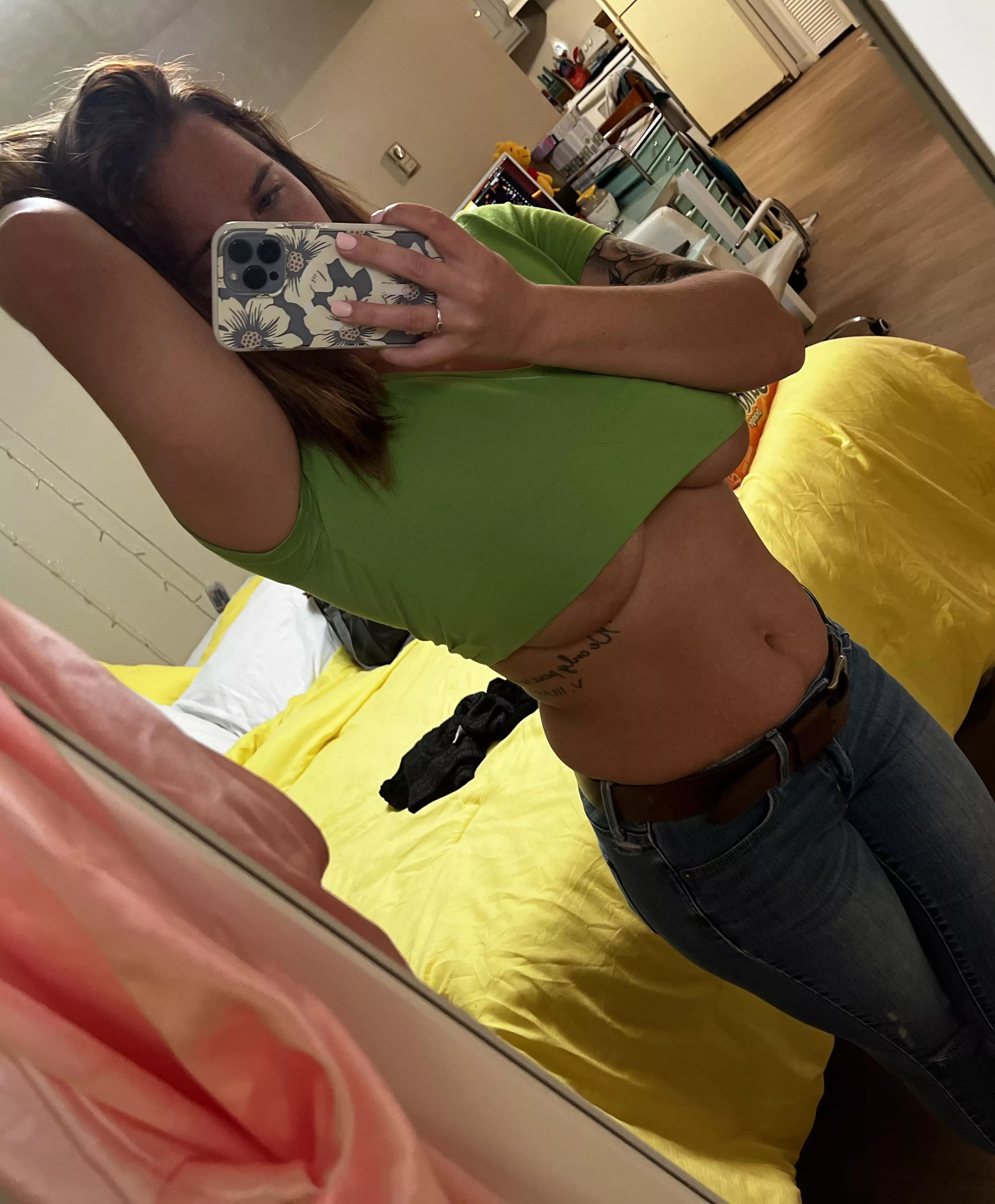 Is green my color?🤷🏽‍♀️ posted by _casxo