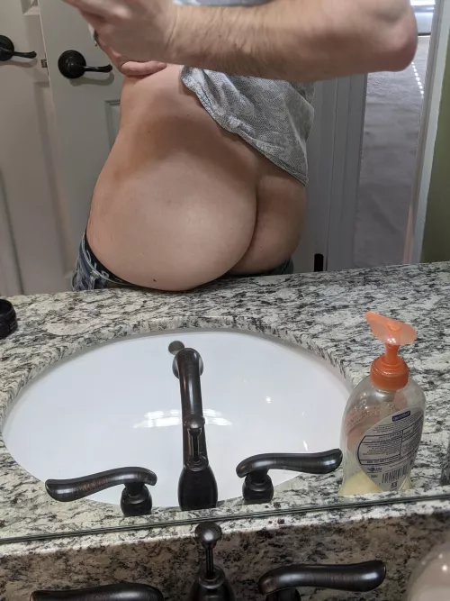 Is it cute? by kyryundies