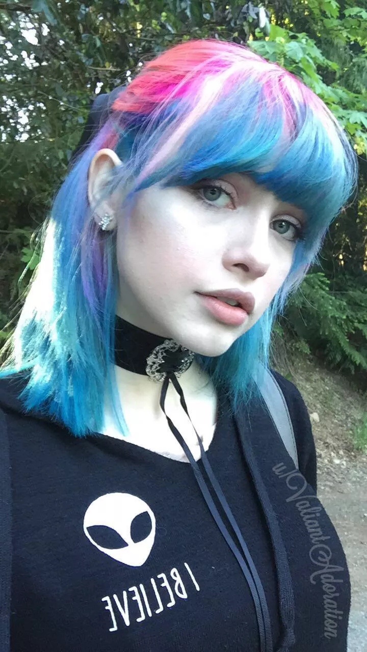 Is my hair noen enough for yuo? [OC] posted by dartnewspaper