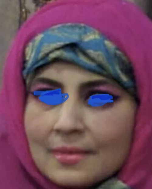 Is this a good bimbo look? by tayyabadaughter