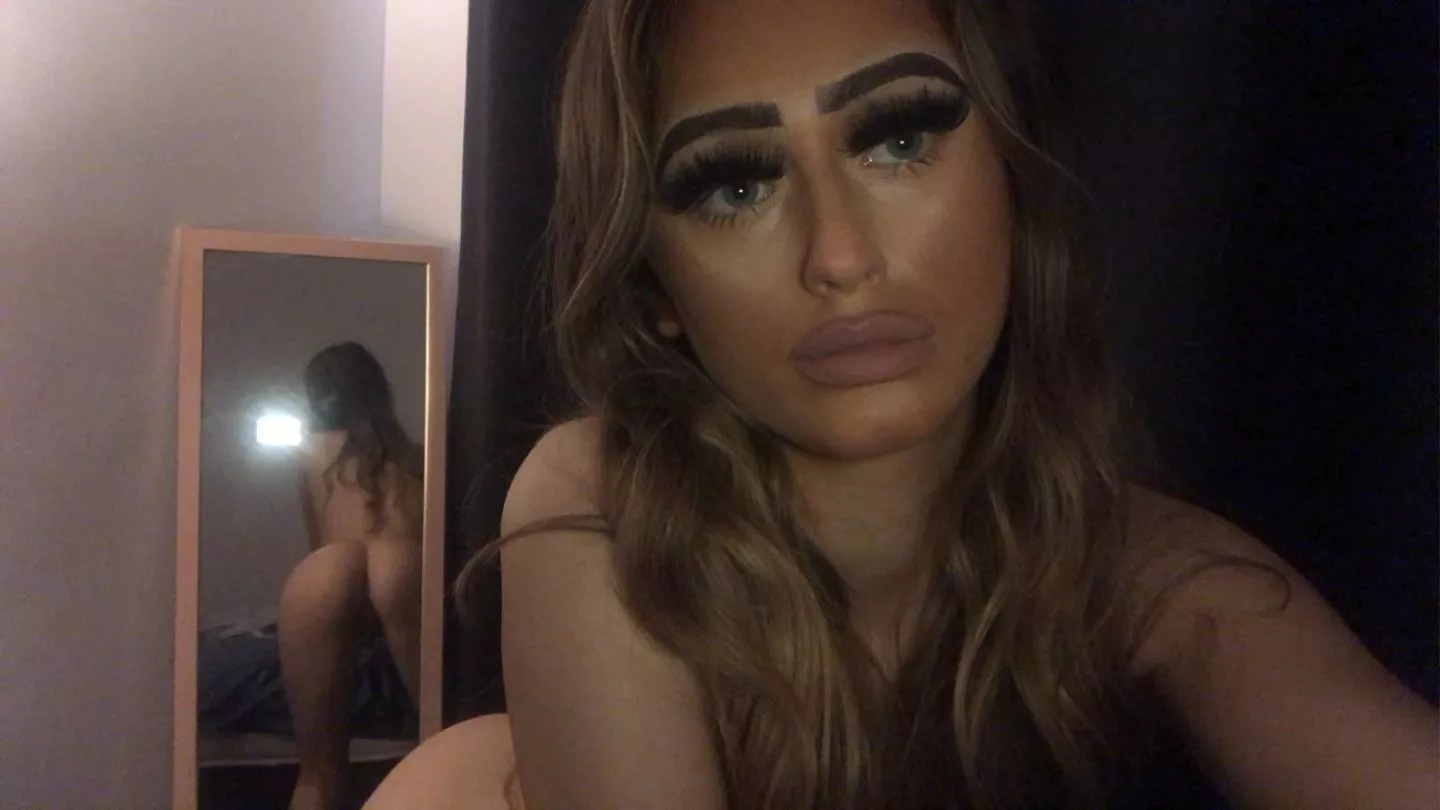 is this a good position😈👅💦 posted by Ava-leigh