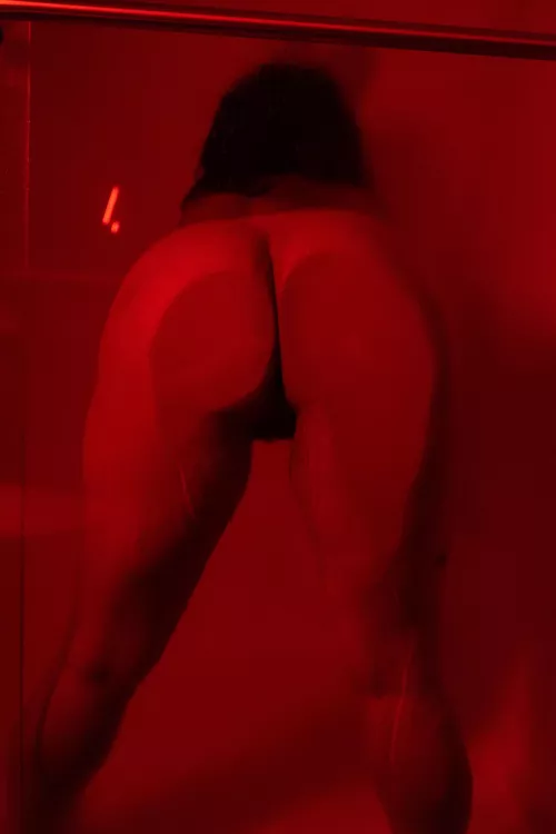 Is this a good shot be Honest by Beautifulscarlett69