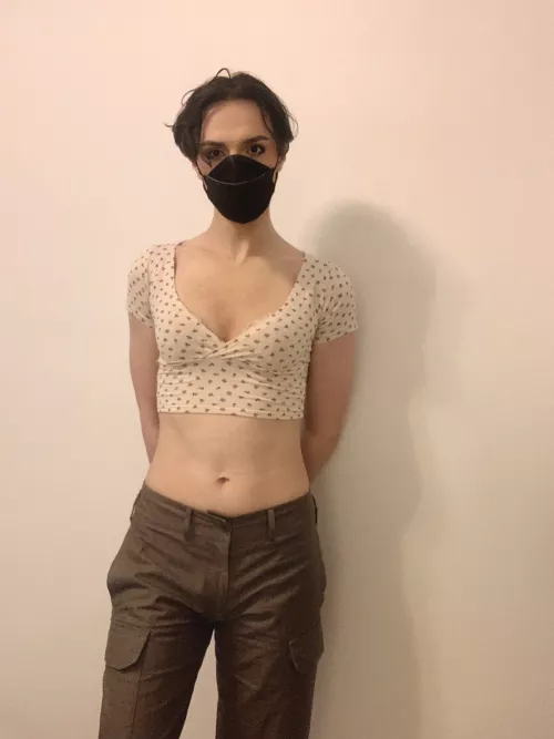 Is this big pants little shirt by secretjunghana