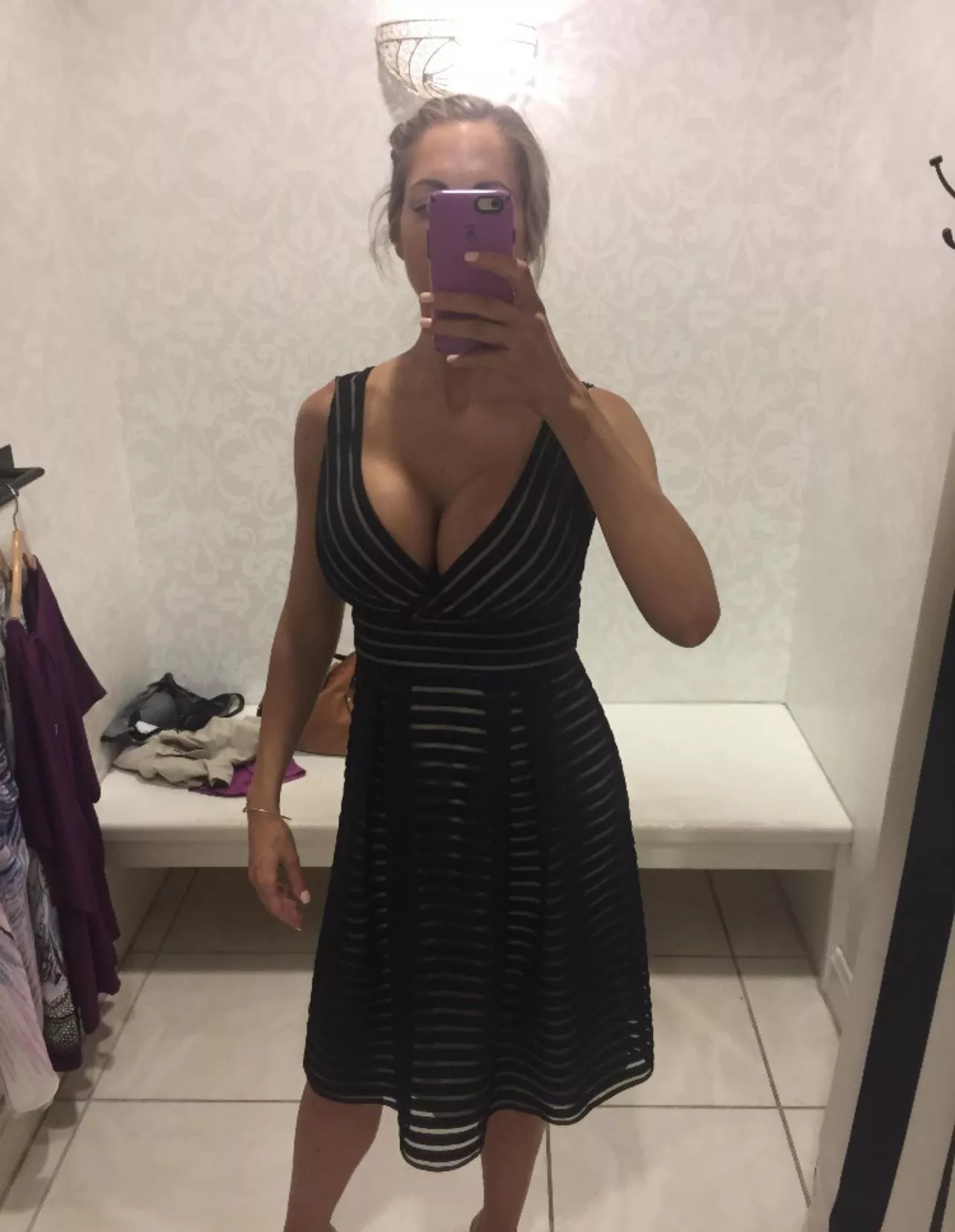 Is this dress a yes or no? posted by stacystrings
