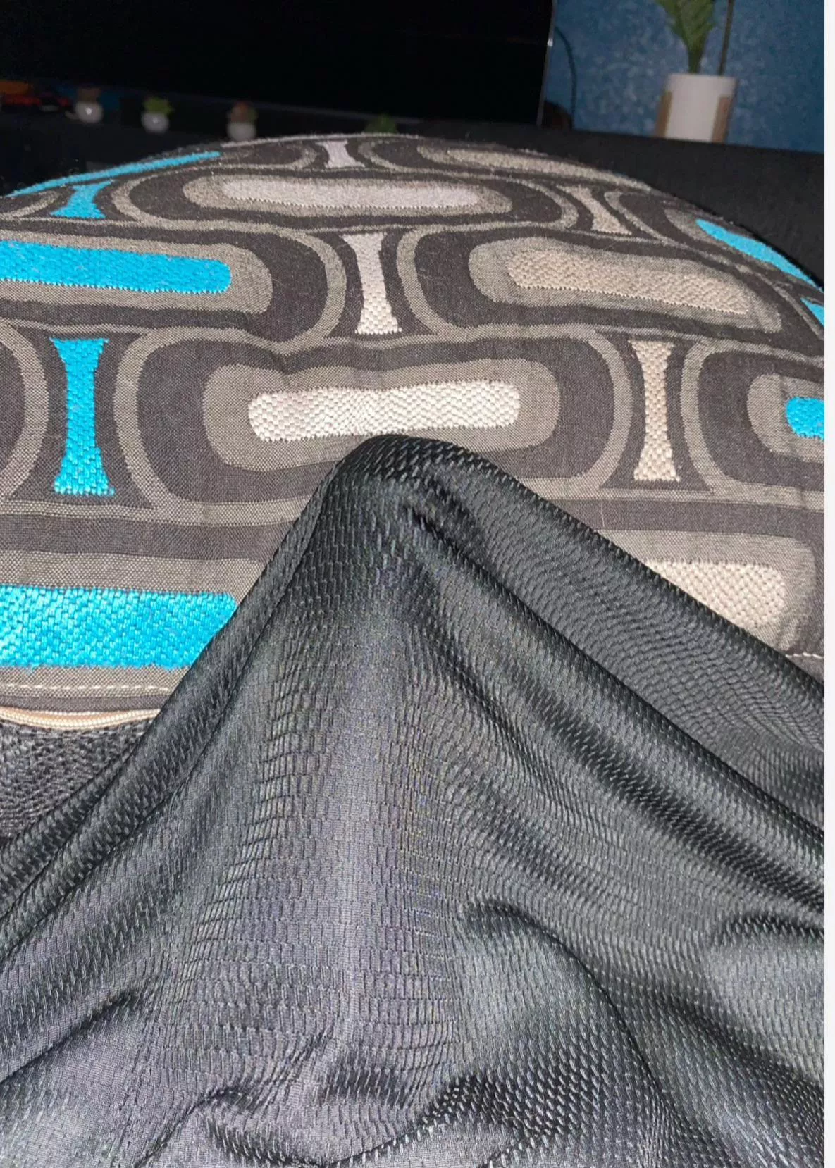 Is this noticeable? IM not sure posted by angelotheonly