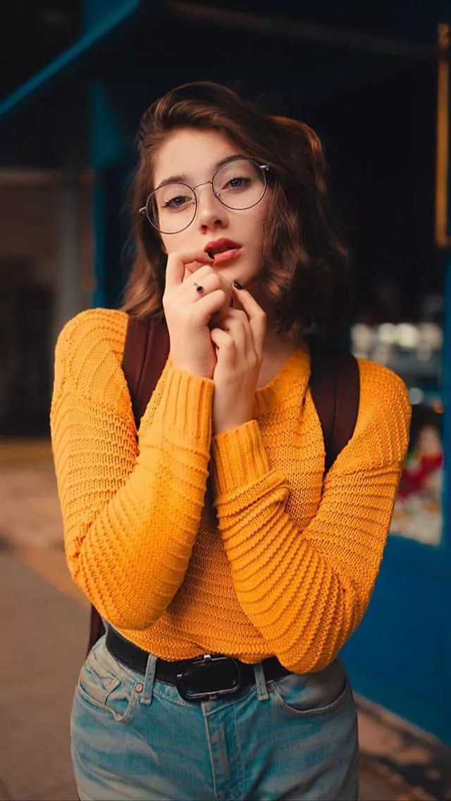 Isabela Salvador posted by Dramatic-Reference35