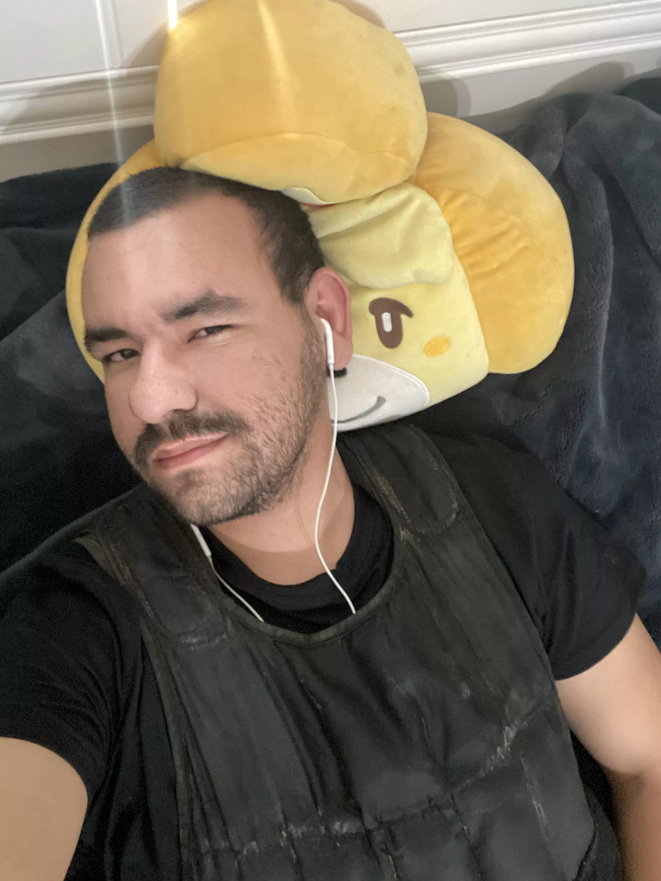 Isabelle providing comfort after a jogging session 😁 posted by Gaylittlebrother