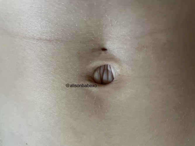 isn’t she cute?? by alisonbabexo