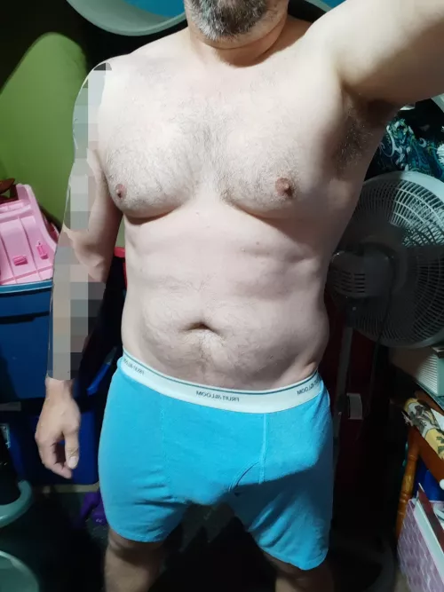 It finds its own path by Dontwanttogive