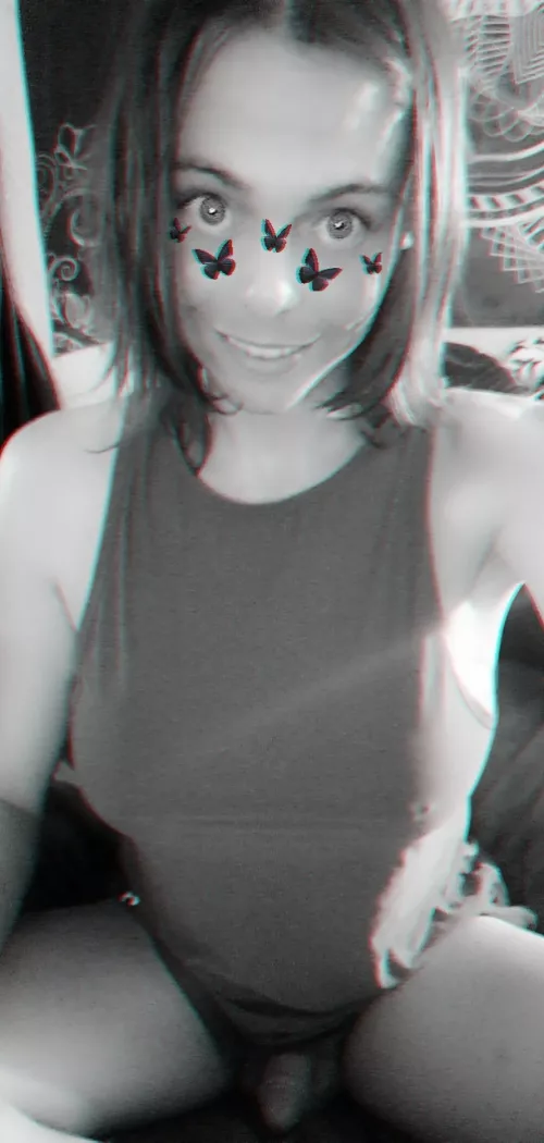 it gets bigger I promise! by AustiAllDay