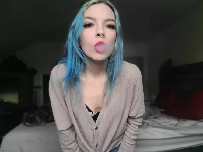 it gets really lonely smoking alone all the time 😔 by miss_slytherin13