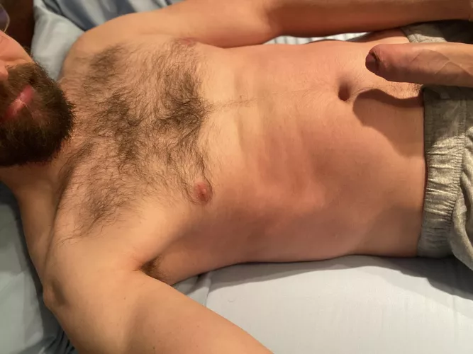 It has been a quiet Saturday, let’s liven it up. by outofhandle