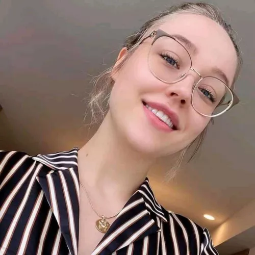 It is a good thing you are interested in being my slave, I can assure you that as far as BDSM is concern you will be getting the best training with me as your mistress if you are interested add me on Snapchat: Mommyclara24 by mistressesther061