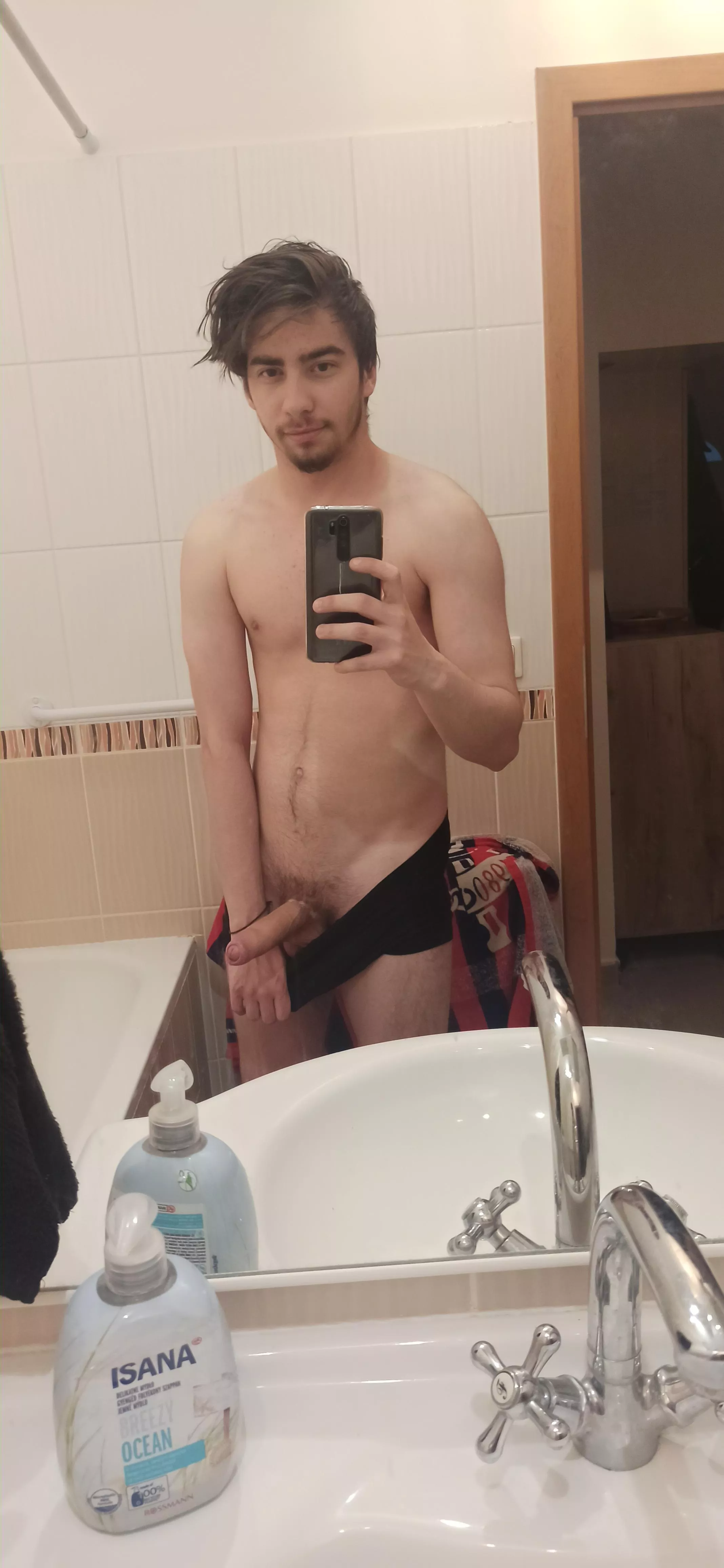 It looks so good on a hard dick 🤤 posted by AGuyWithPigmentSpots