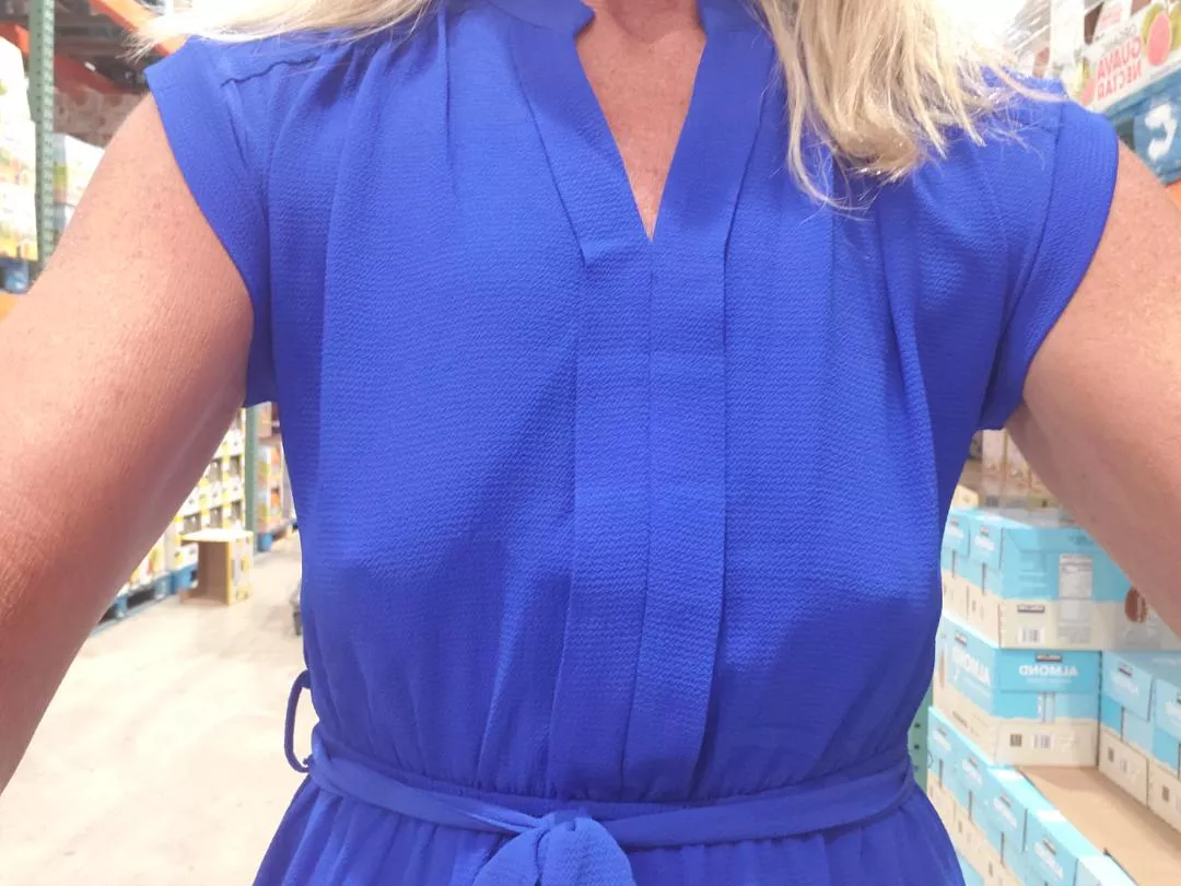 It was a little chilly in Costco today 😉 posted by SunGod101