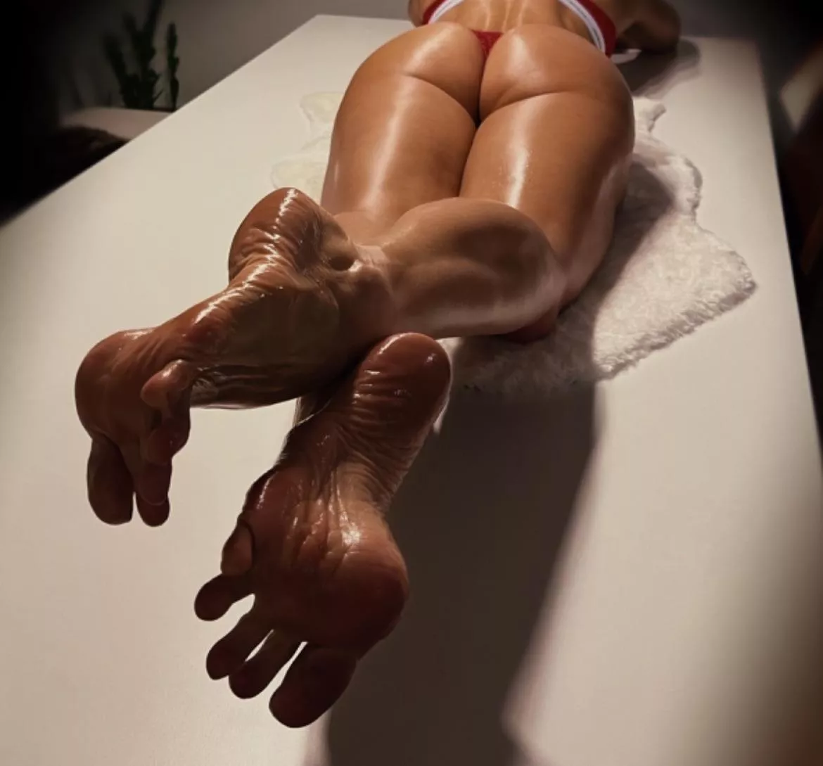 It wouldn’t be fair if I pointed my toes… posted by Ok-Relationship4085