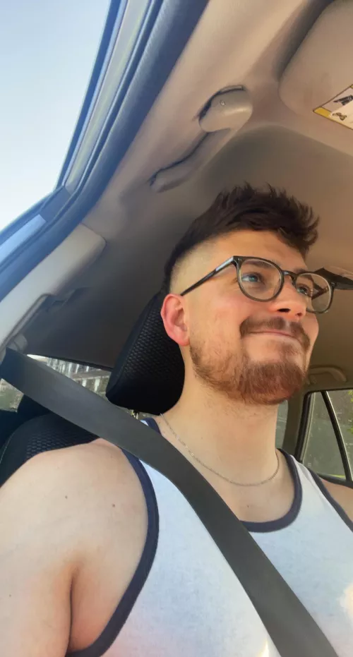 It’s 90 degrees out and my booty is sweaty. by zklorenzo