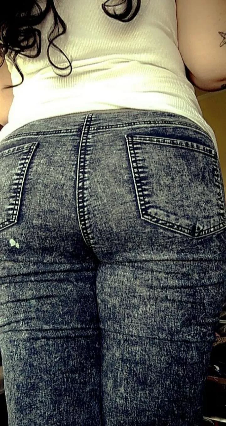 It's a donk posted by MistyPlay