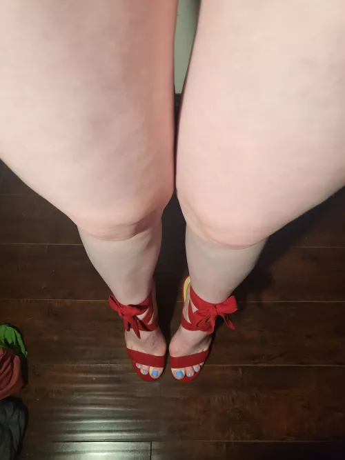 it's a long way down ❤️‍🔥[f] by polygirls444