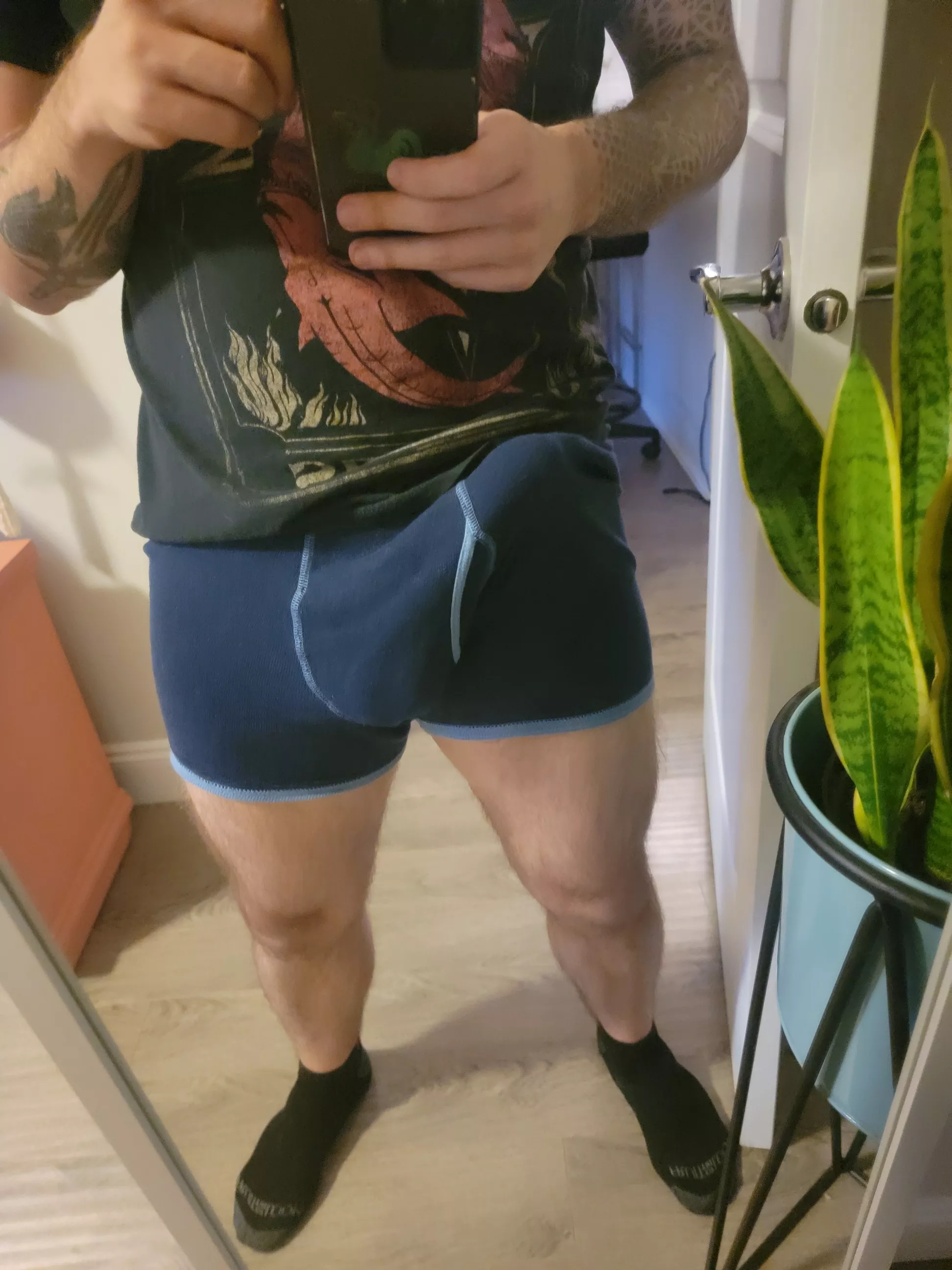 It's almost Friday! Can we get to the weekend already posted by dirtypornalt77