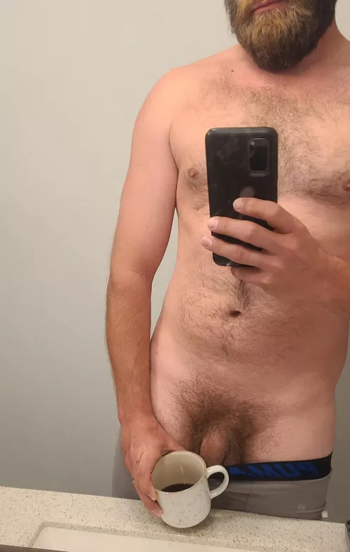 It's always so quiet here early in the morning. Think I'll just go back to bed by jcolee0611