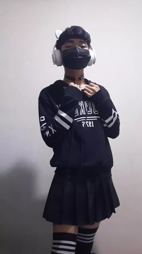 Its been a while! :3 was going through alot of stuff the past few weeks, but i am good now and excited to post more often! :3 by Gelouwu