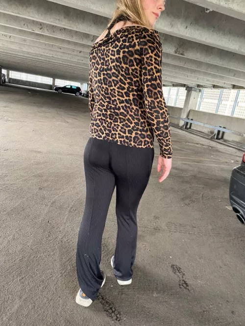 It's been a while since, I was last dressed in public... Should do it more often. by peekyboo_dk