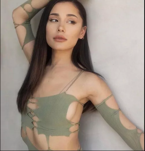 It’s been too long Ari by hbl45