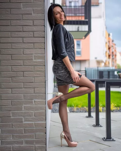 It's finally getting warmer outside by Daga-Dominika