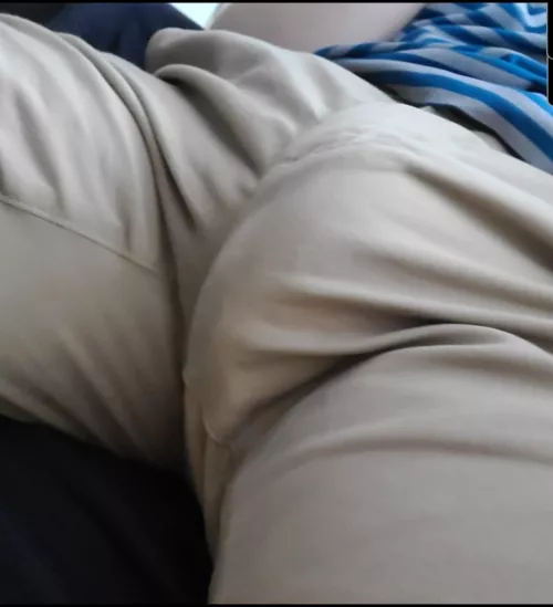 It's hard not to notice this by FewResort09