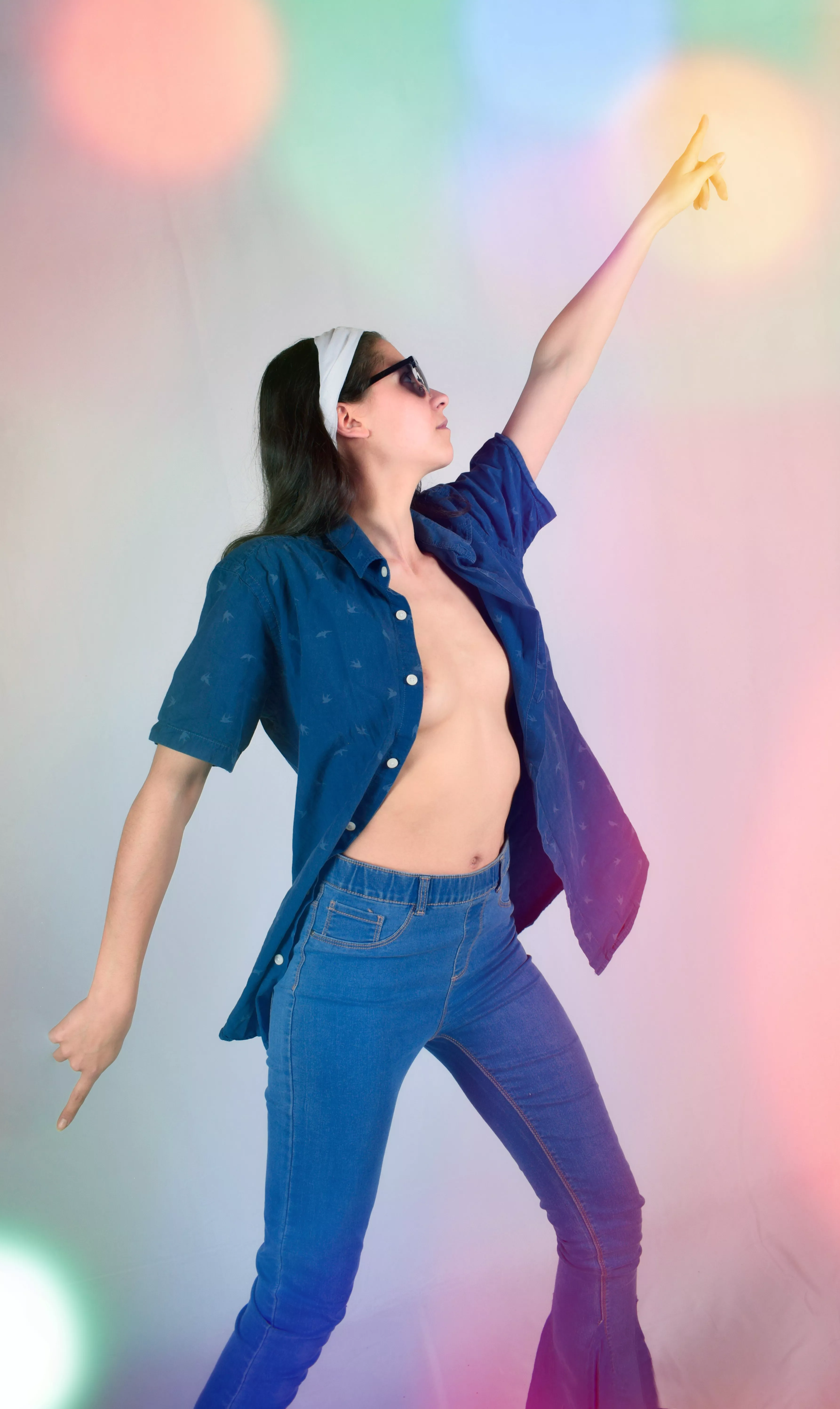 It's hot in the disco club isn't it? posted by Mrs_Elisabeth