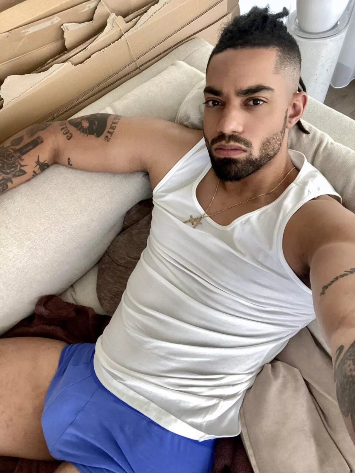 It's Huge😈🍆 posted by Conscious-Eye3128