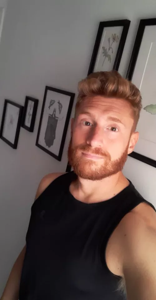 It's Monday, time to get back to work. Have a good day guys! by MarcGingerish