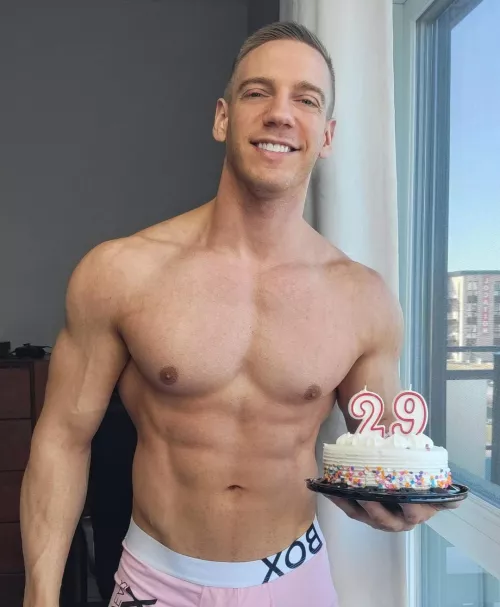 it's my Bday ! 🥳 by John_fitness91