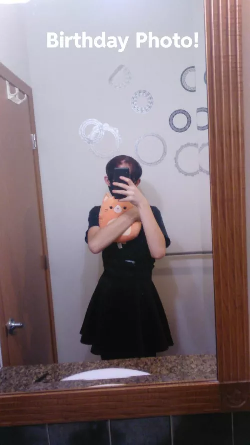 It's my birthday! by KnuxGuyYT