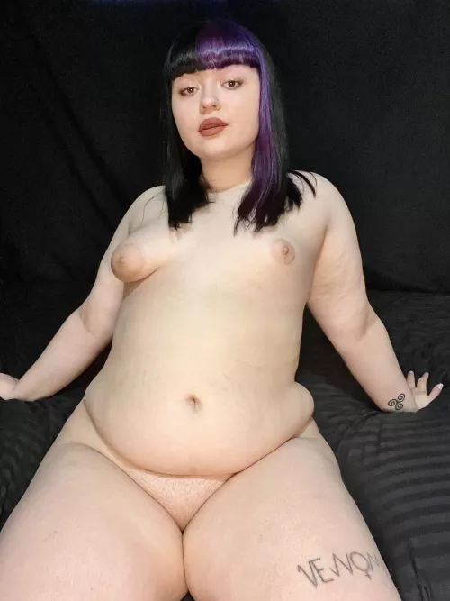 It’s my birthday. Time to get stuffed with cake by naughtycanadaa