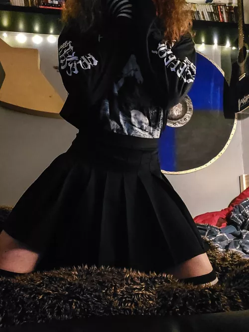 its national skirt day!!! by Jay_Bee99