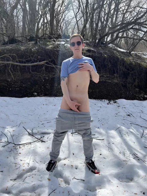 it's nice to feel a little naked when it's snowing all around😋 by Serugay