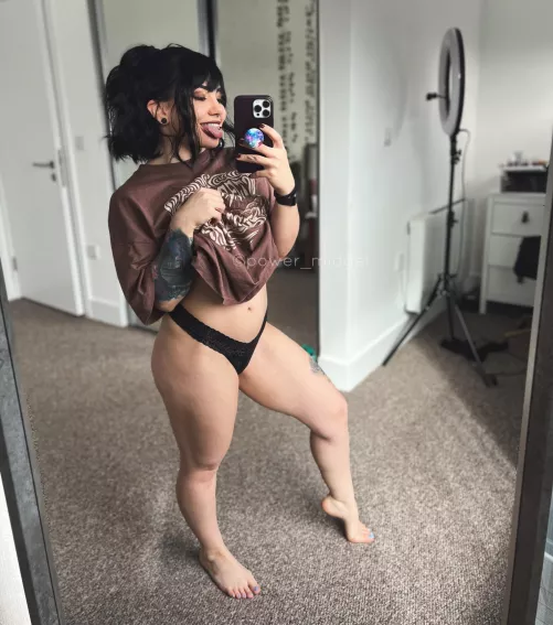 It’s not a nude but I think I look kinda cute here 🥰 by power_midget