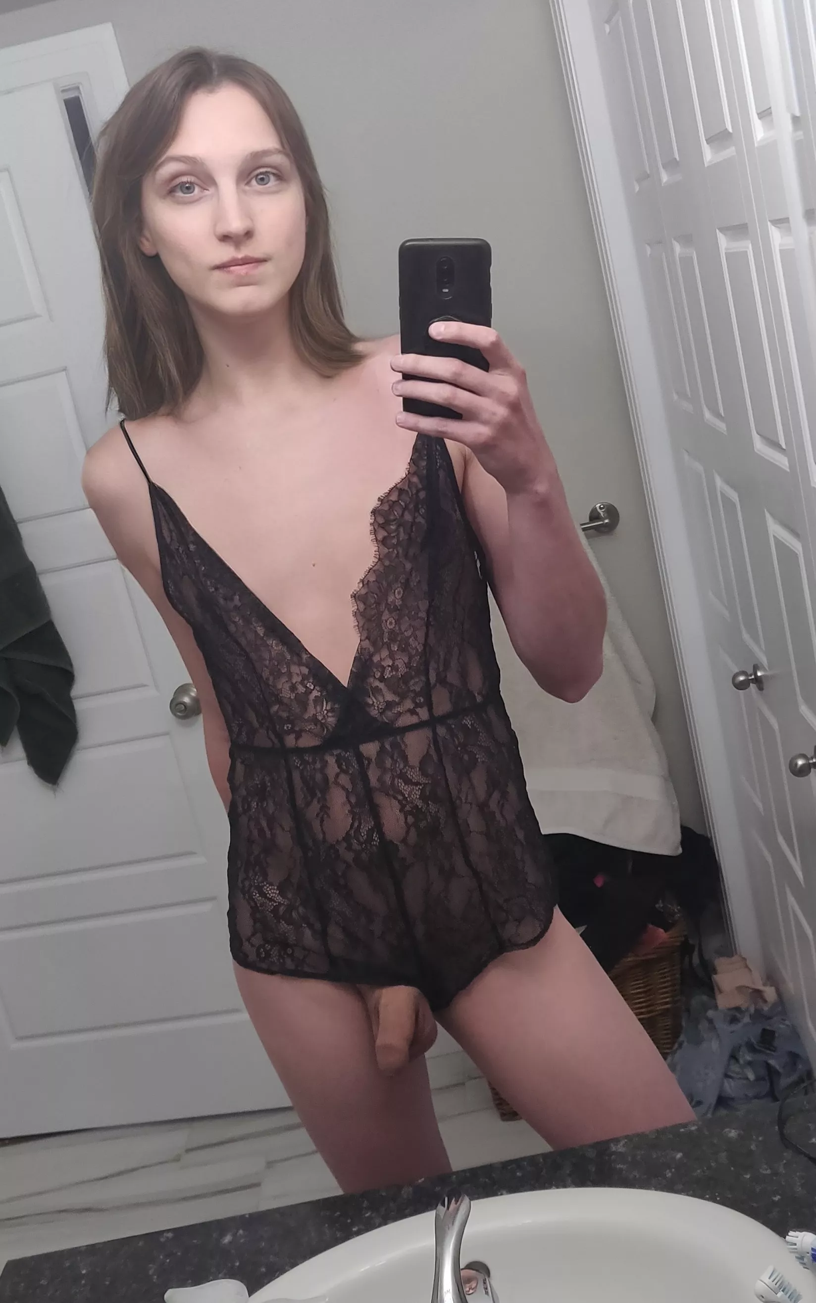 It's not that small is it 🥺 posted by WhoaIssaTrap