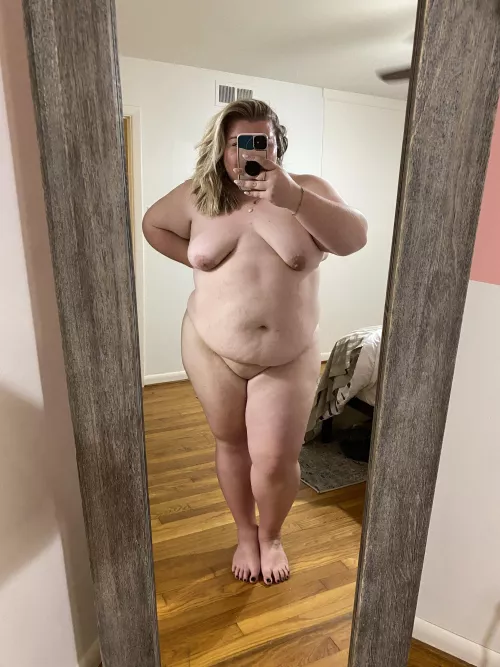 It’s officially been a year since I’ve been fucked……. by semiephemeral