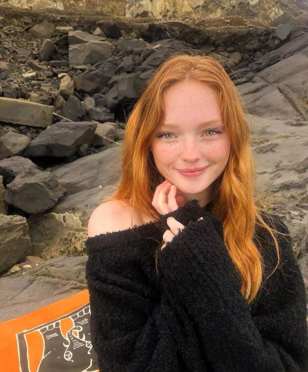 it's Saturday. hope you have a nice weekend ☺️❤️ posted by marinaamfreitag